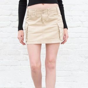 brandy melville cargo skirt